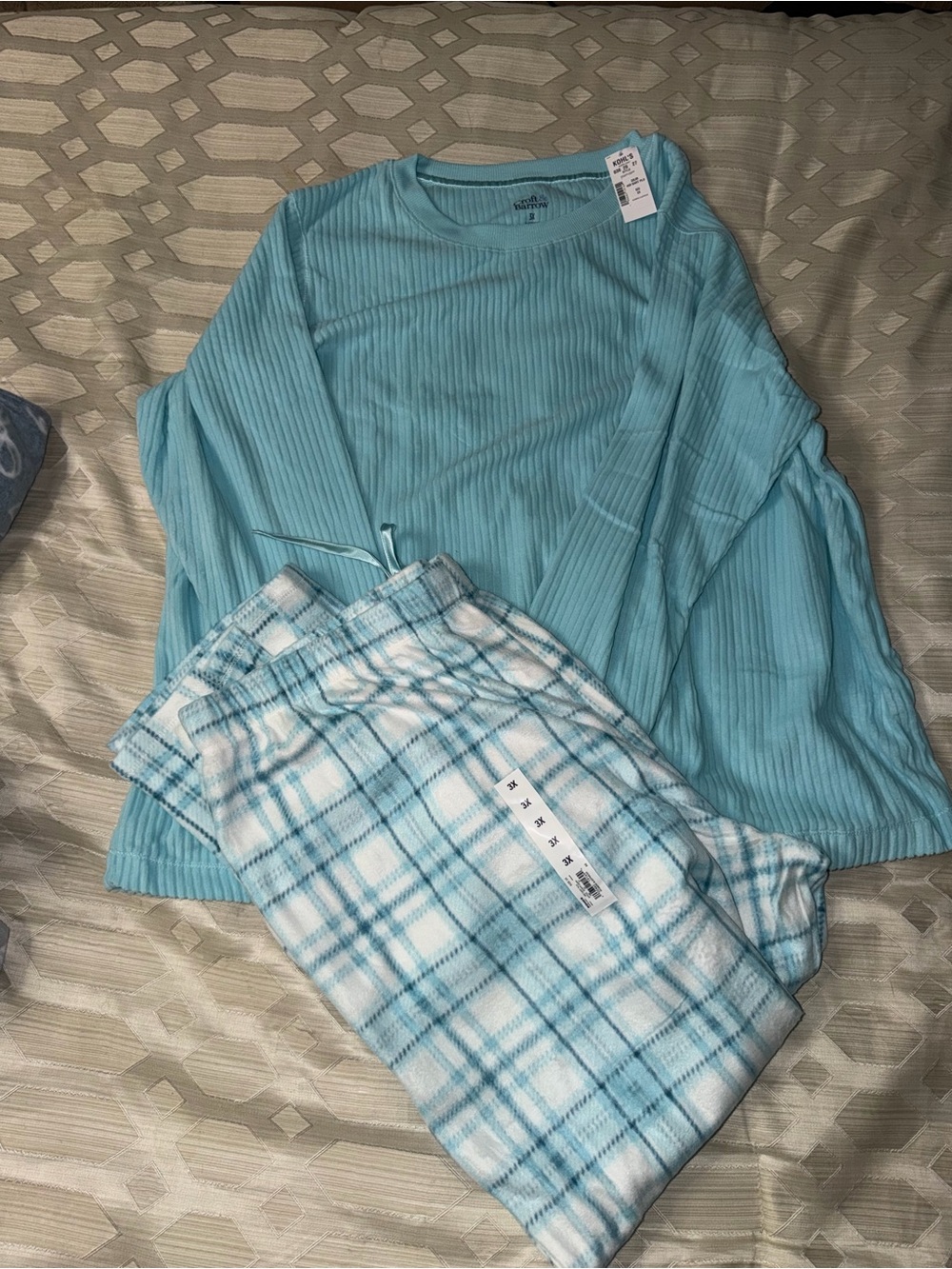 croft & barrow Light Blue Ribbed Top & Blue-White Plaid Pajama Set